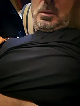 1talianBeutifulCock online show from November 8, 2025, 10:48 am