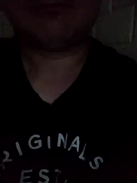 szakal3 online show from April 1, 2026, 8:28 pm