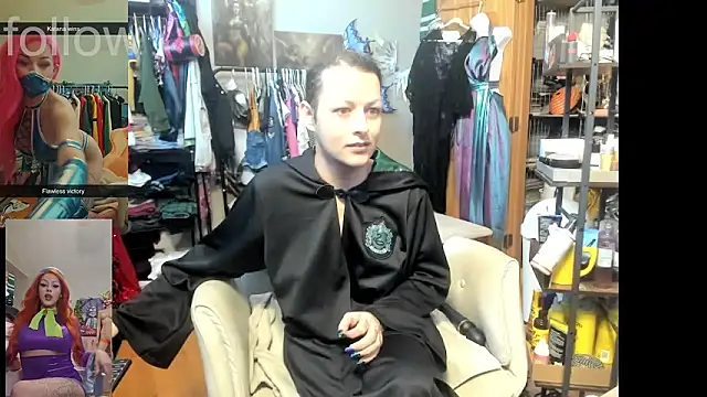 jessy0504 online show from October 8, 2025, 12:36 pm