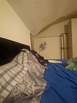 perla97 online show from December 2, 2024, 12:41 am