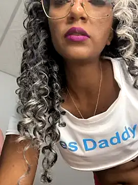 Amaliu  online show from March 6, 2025, 9:42 pm