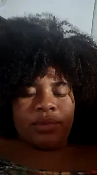 DANIELA MICHEL online show from January 18, 2025, 11:44 pm