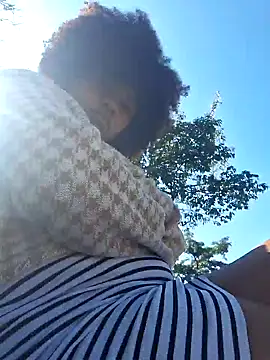 DANIELA MICHEL online show from January 19, 2025, 1:55 pm