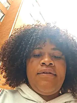 DANIELA MICHEL online show from March 21, 2025, 2:18 pm