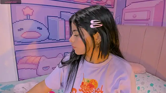  18alice online show from March 3, 2025, 1:53 am