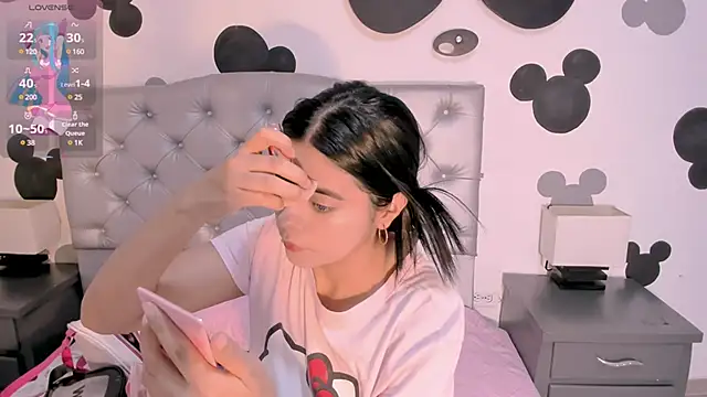  18alice online show from March 17, 2025, 1:03 am