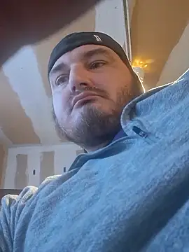 Snapshot of muledick8824 chatting on October 28, 2025, 3:36 pm muledick8824 online show from October 28, 2025, 3:36 pm