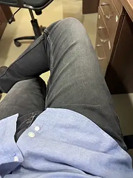 Snapshot of indboy chatting on November 5, 2025, 11:54 am indboy online show from November 5, 2025, 11:54 am