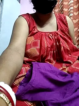 BERRY 00 online show from February 26, 2026, 5:56 pm