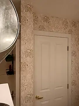 Brickstash online show from April 9, 2026, 1:27 am