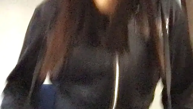 MoonriseGoddess online show from April 7, 2026, 2:28 pm