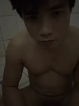 Snapshot of TaiwanSlutBitch chatting on February 5, 2026, 9:52 pm TaiwanSlutBitch online show from February 5, 2026, 9:52 pm