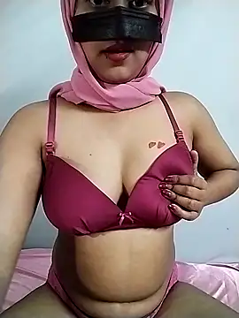 Dipasexy online show from December 1, 2025, 4:45 pm