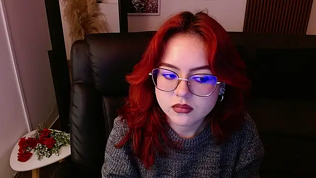 crimson tati  online show from February 25, 2025, 3:20 am