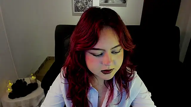 crimson tati  online show from October 23, 2025, 4:12 am