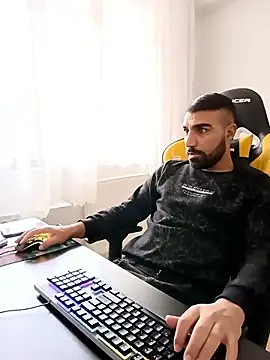 SertSikici022 online show from December 5, 2024, 8:44 am