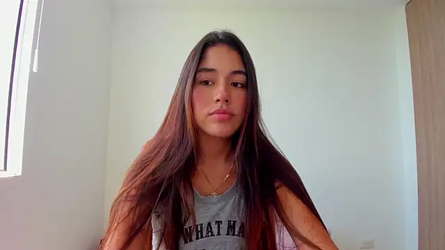 AriaMontgomery online show from October 18, 2025, 4:19 pm