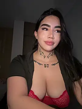 Nickiiiii online show from March 17, 2026, 6:50 am