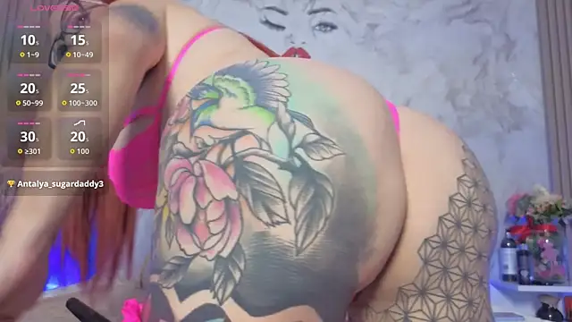 EMILY ROUSSE71 online show from April 15, 2026, 9:15 pm