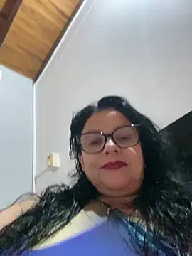 Sharongirl07 online show from September 9, 2025, 2:11 am