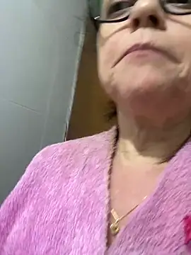 Sharongirl07 online show from June 7, 2026, 1:54 am