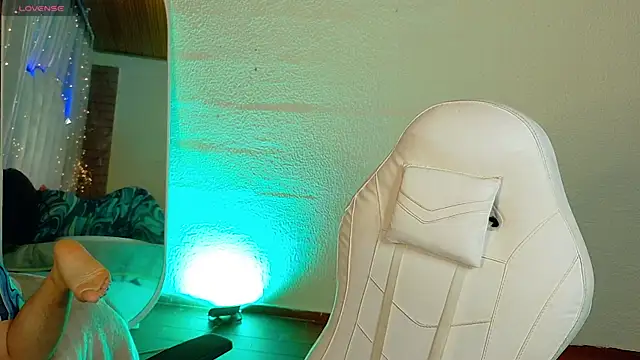 sunshine maddy online show from November 20, 2025, 11:48 pm