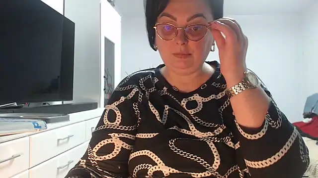 Amandamuller1982 online show from March 26, 2026, 8:25 pm