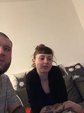 Snapshot of zra_andre chatting on February 7, 2025, 6:56 pm zra andre online show from February 7, 2025, 6:56 pm