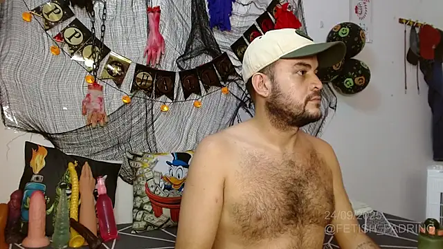 Snapshot of fetish_padrino chatting on September 25, 2025, 1:53 am fetish padrino online show from September 25, 2025, 1:53 am