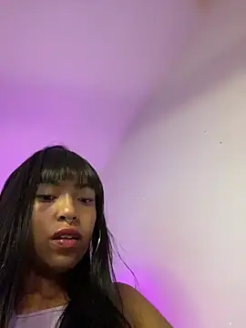 bonnie 18x online show from February 1, 2025, 9:21 am