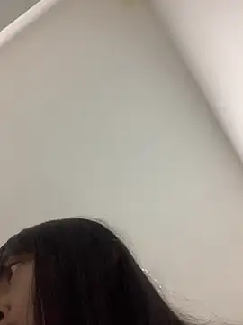 bonnie 18x online show from March 6, 2025, 2:30 am