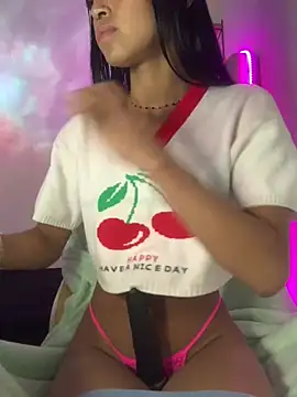 bonnie 18x online show from March 21, 2025, 9:56 am