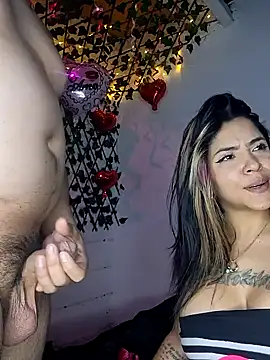 Snapshot of ethanandbrianna chatting on February 2, 2025, 5:53 am ethanandbrianna online show from February 2, 2025, 5:53 am