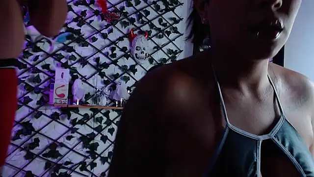 Snapshot of ethanandbrianna chatting on October 5, 2025, 12:31 am ethanandbrianna online show from October 5, 2025, 12:31 am