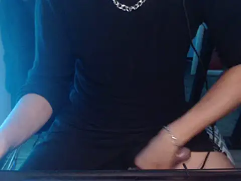 anjonoturno1 online show from March 20, 2025, 7:46 pm