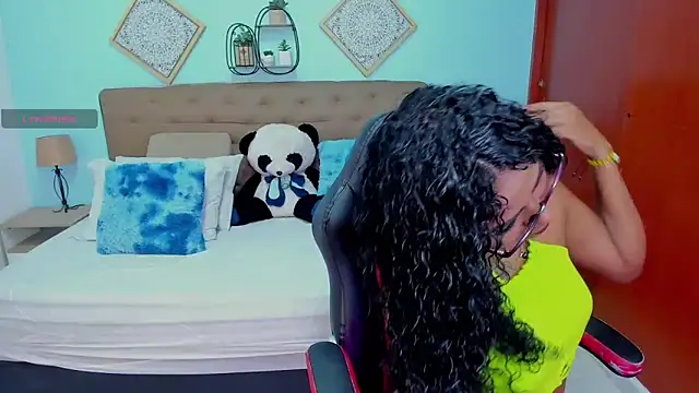 Edelaine rogers online show from March 3, 2026, 5:13 am