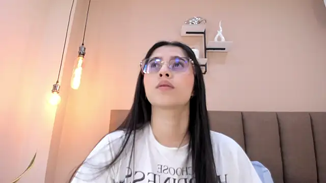 Amy wats0n online show from June 9, 2026, 7:03 pm