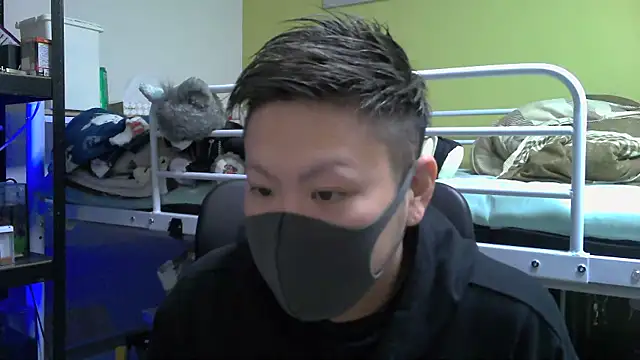 Snapshot of Owl1216 chatting on February 3, 2025, 12:36 pm Owl1216 online show from February 3, 2025, 12:36 pm