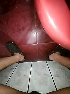 Snapshot of HardDick2 chatting on November 30, 2025, 11:20 pm HardDick2 online show from November 30, 2025, 11:20 pm