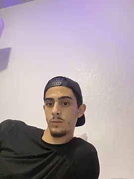 kennylove420 online show from October 7, 2025, 2:31 am