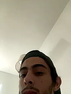 kennylove420 online show from December 14, 2025, 1:16 pm