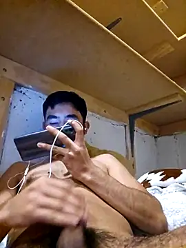 Axeltu77 online show from March 25, 2026, 4:40 am