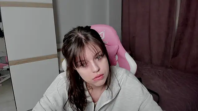 Este Glen online show from March 6, 2025, 9:58 am