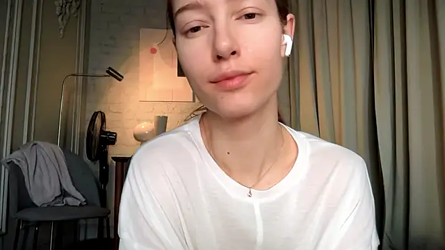 solar bella online show from February 16, 2026, 6:31 am