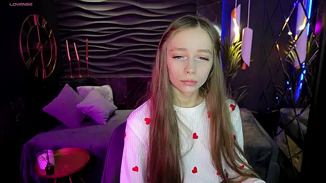 Snapshot of OliviaGentle chatting on December 11, 2024, 10:06 pm OliviaGentle online show from December 11, 2024, 10:06 pm