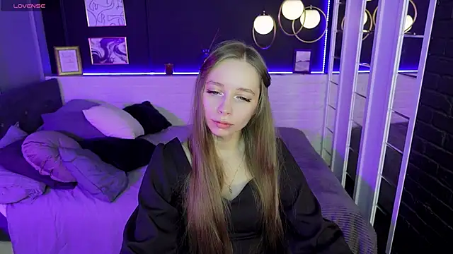 Snapshot of OliviaGentle chatting on December 15, 2024, 4:29 am OliviaGentle online show from December 15, 2024, 4:29 am