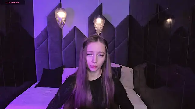 Snapshot of OliviaGentle chatting on December 21, 2024, 4:41 am OliviaGentle online show from December 21, 2024, 4:41 am