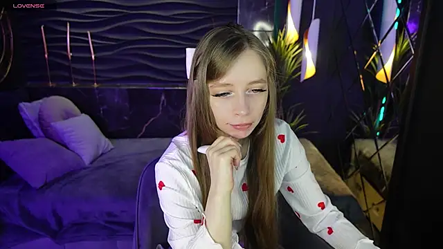 Snapshot of OliviaGentle chatting on January 15, 2025, 10:35 pm OliviaGentle online show from January 15, 2025, 10:35 pm