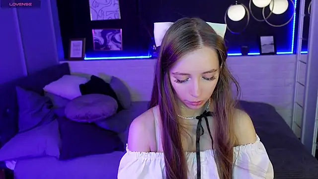 Snapshot of OliviaGentle chatting on January 26, 2025, 1:31 am OliviaGentle online show from January 26, 2025, 1:31 am