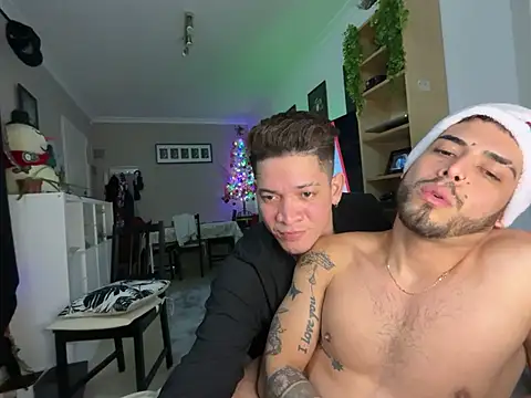 Snapshot of Chicos_defiesta chatting on December 27, 2024, 1:22 am Chicos defiesta online show from December 27, 2024, 1:22 am